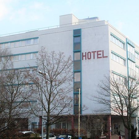 Businesshotel & Appartements Stuttgart-Vaihingen Bagian luar foto